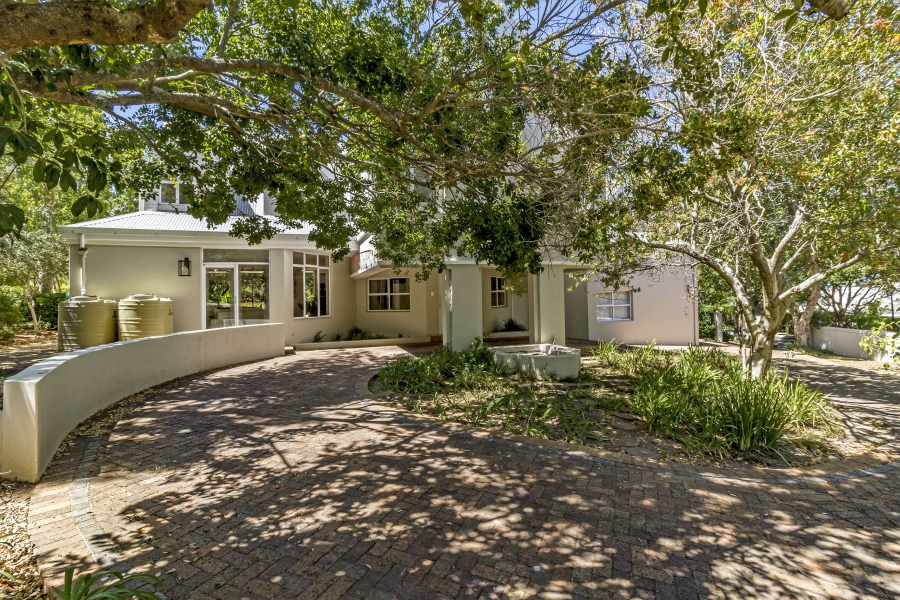 5 Bedroom Property for Sale in Erinvale Golf Estate Western Cape